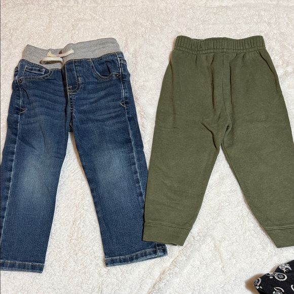 Boys Winter Bundle( Lot of 17 items) - Picture 10 of 13